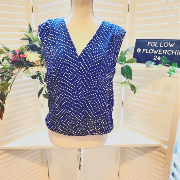 DIANE VON FURSTENBERG NAVY POLKA DOT BLOUSE SMALL - Picture 1 of 7